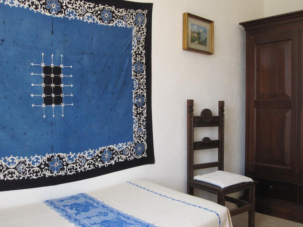 Campi Elisi B&B Σάσαρι Δωμάτιο φωτογραφία