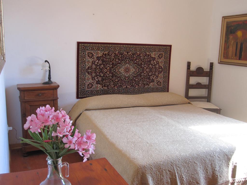 Campi Elisi B&B Σάσαρι Δωμάτιο φωτογραφία